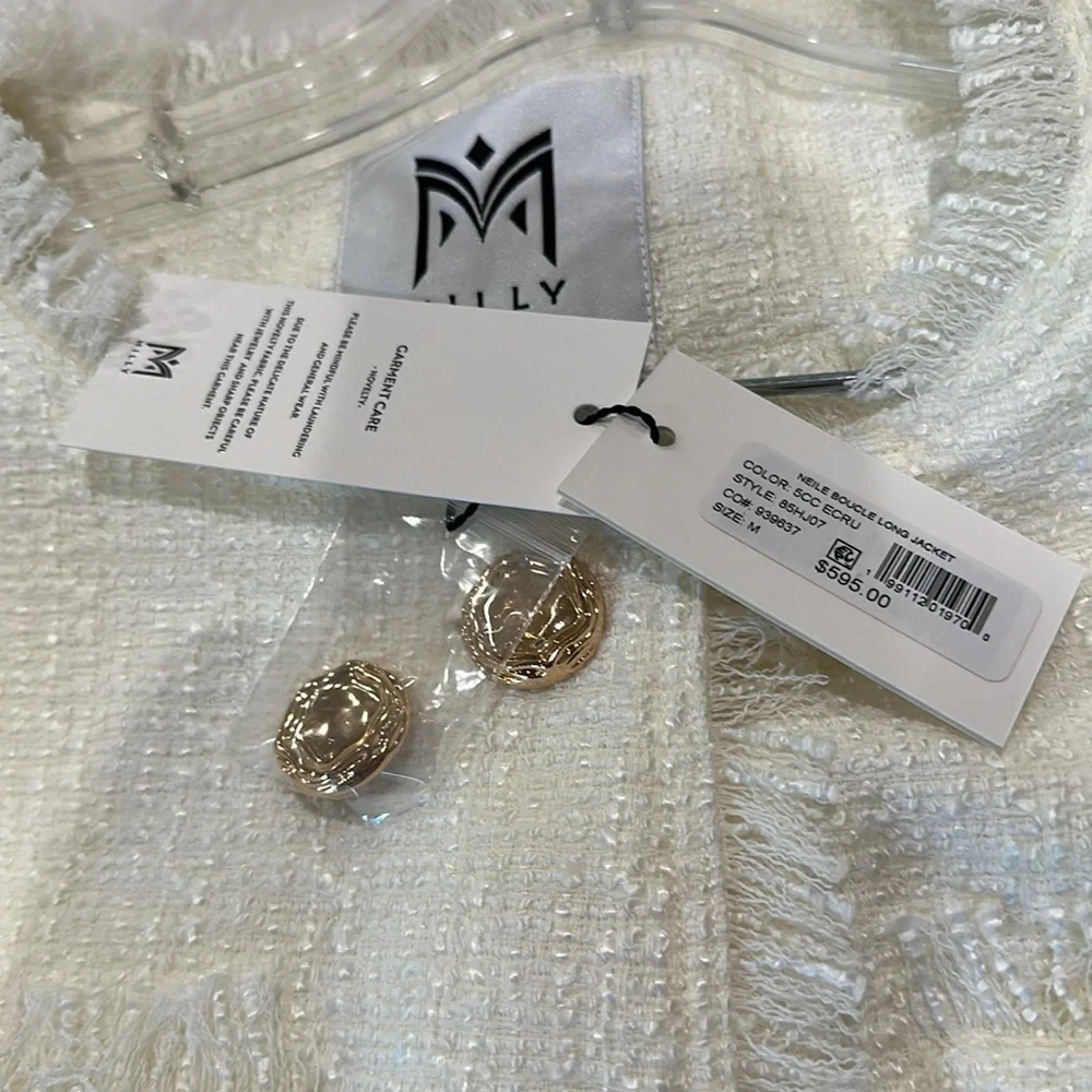 Milly Cream Tweed Blazer with Gold Buttons super classy and elegant. - Picture 8 of 8